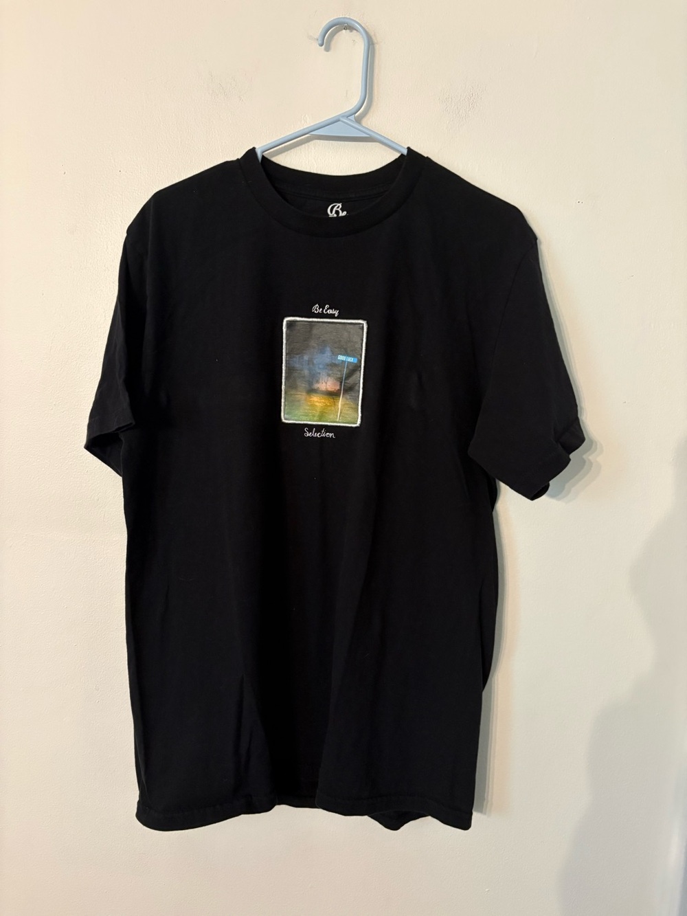 Men's Black Graphic Short-Sleeve Tee